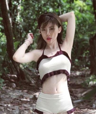 第一坊白嫩美女主播